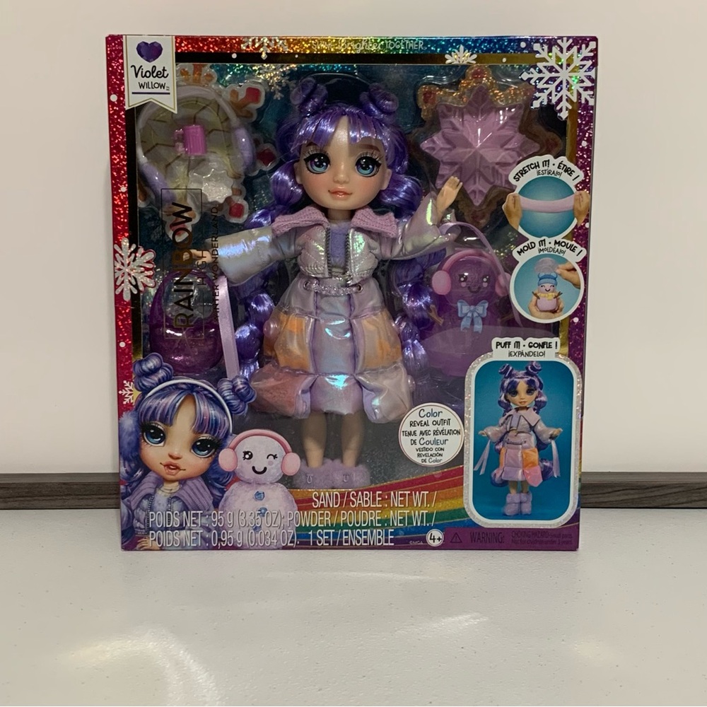 Rainbow High Winter Wonderland Violet Willow Fashion Doll & Accessories-New